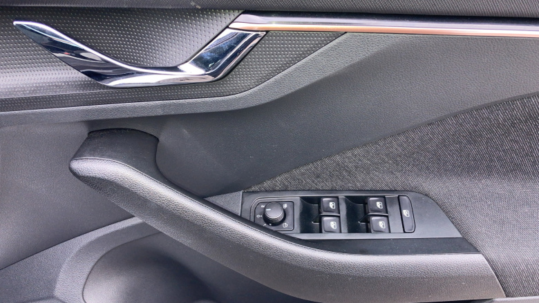 Skoda Scala 1.0 TSI SE L 5dr Petrol Hatchback